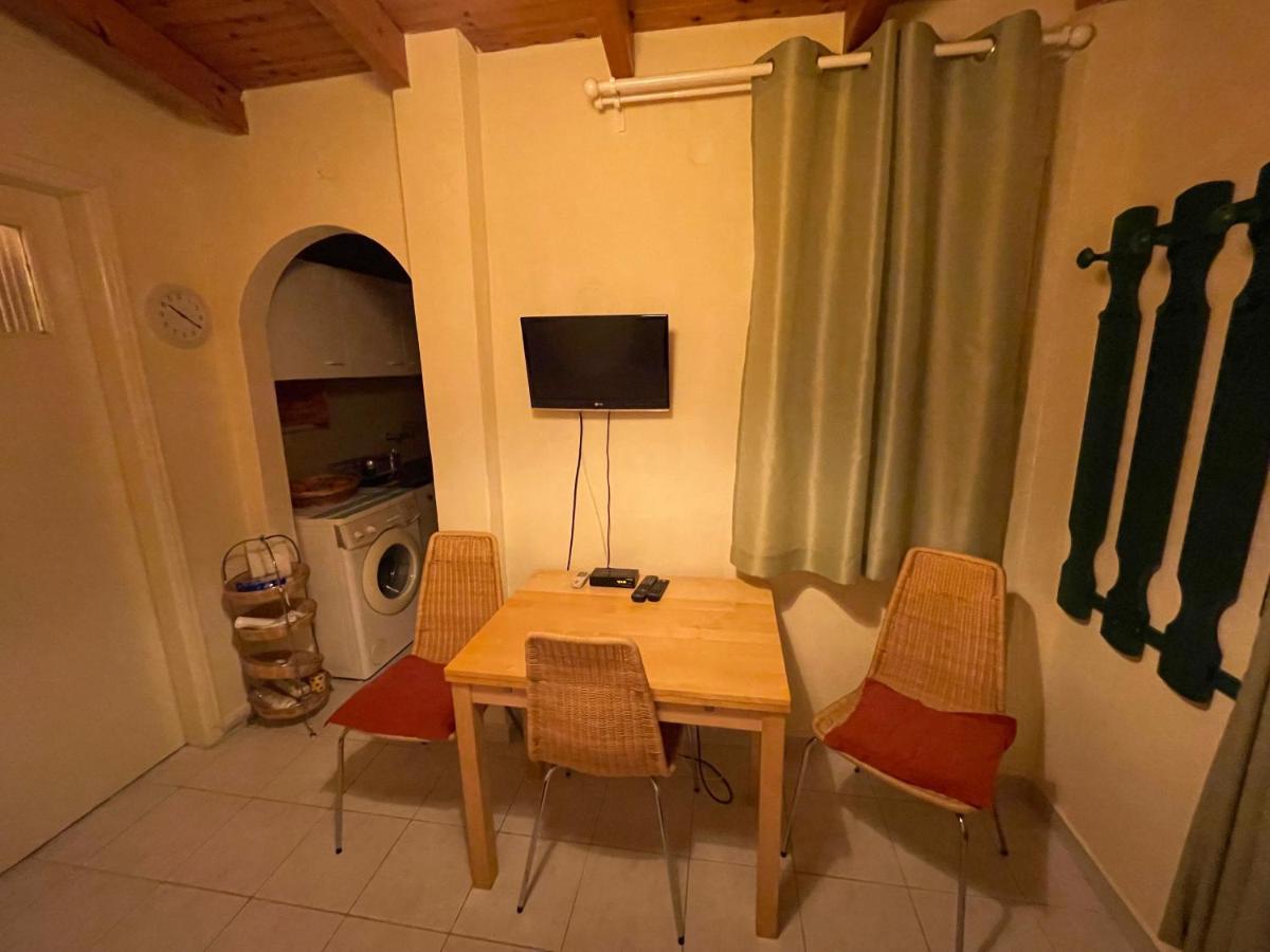 Maria'S Haus In Artemida Διαμέρισμα Εξωτερικό φωτογραφία