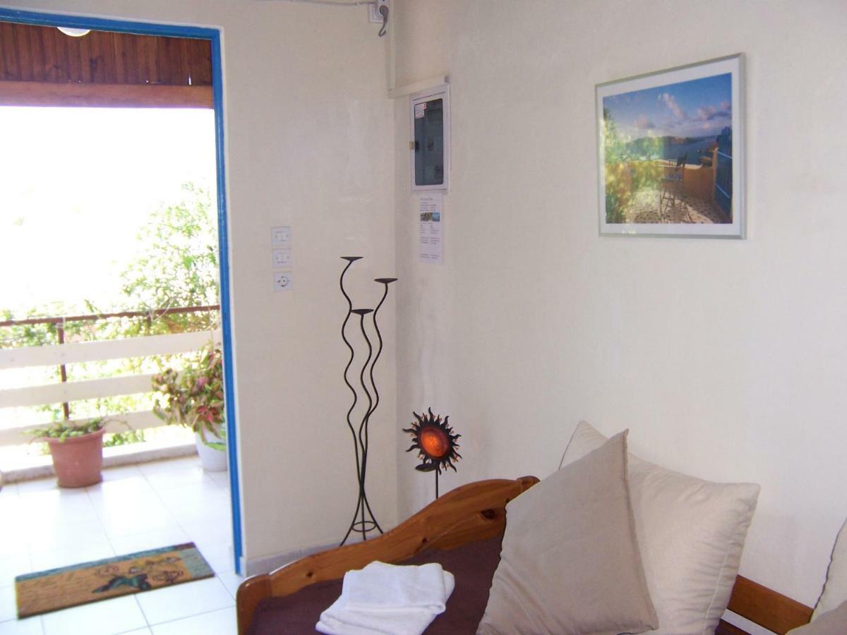 Maria'S Haus In Artemida Διαμέρισμα Εξωτερικό φωτογραφία